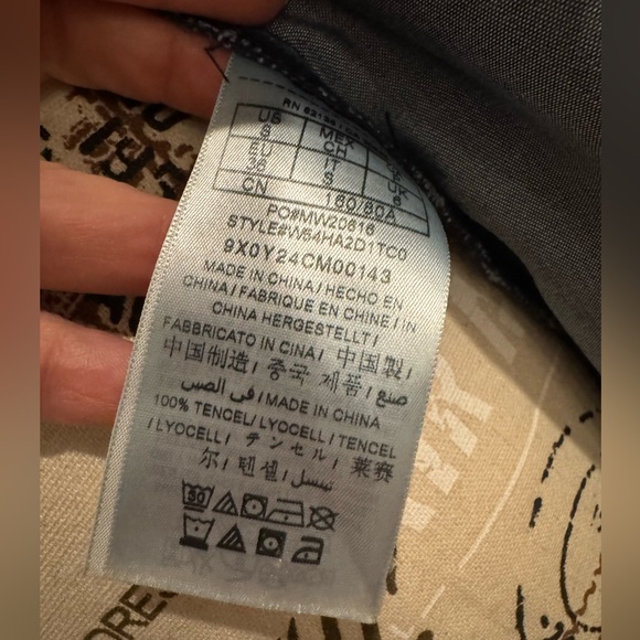 Guess Snap Buttons, 100% Tencel, Long Sleeve, Blue Denim-like Shirt- size S - Picture 11 of 15